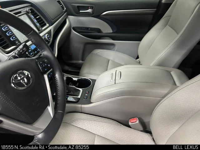 Used 2019 White Toyota Limited image 17