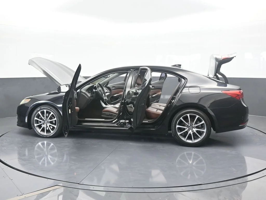 Used 2017 Black Acura V6 image 76