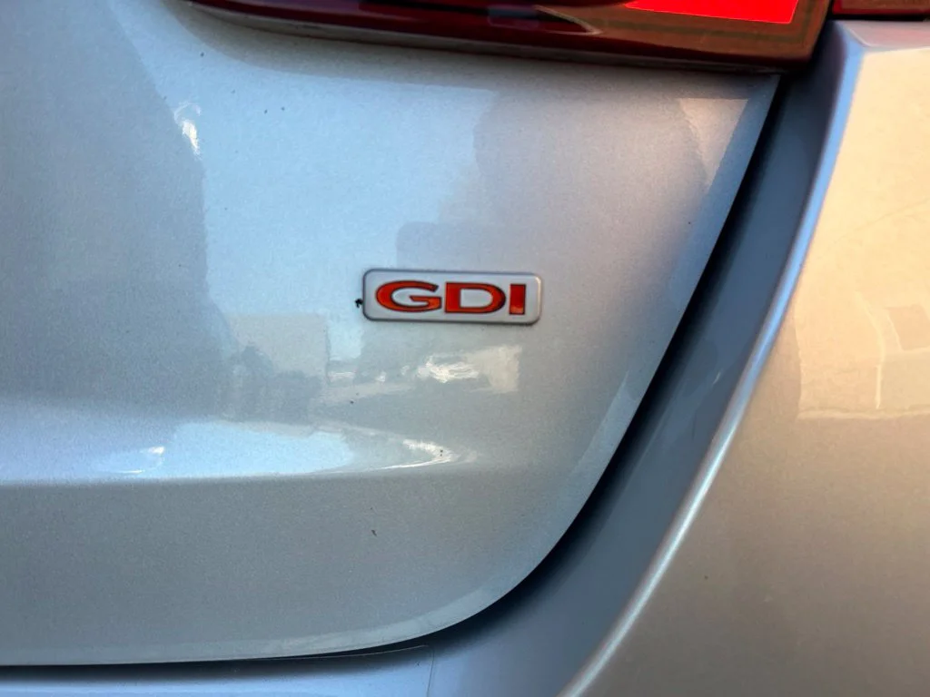 Used 2015 Silver Kia LX image 7