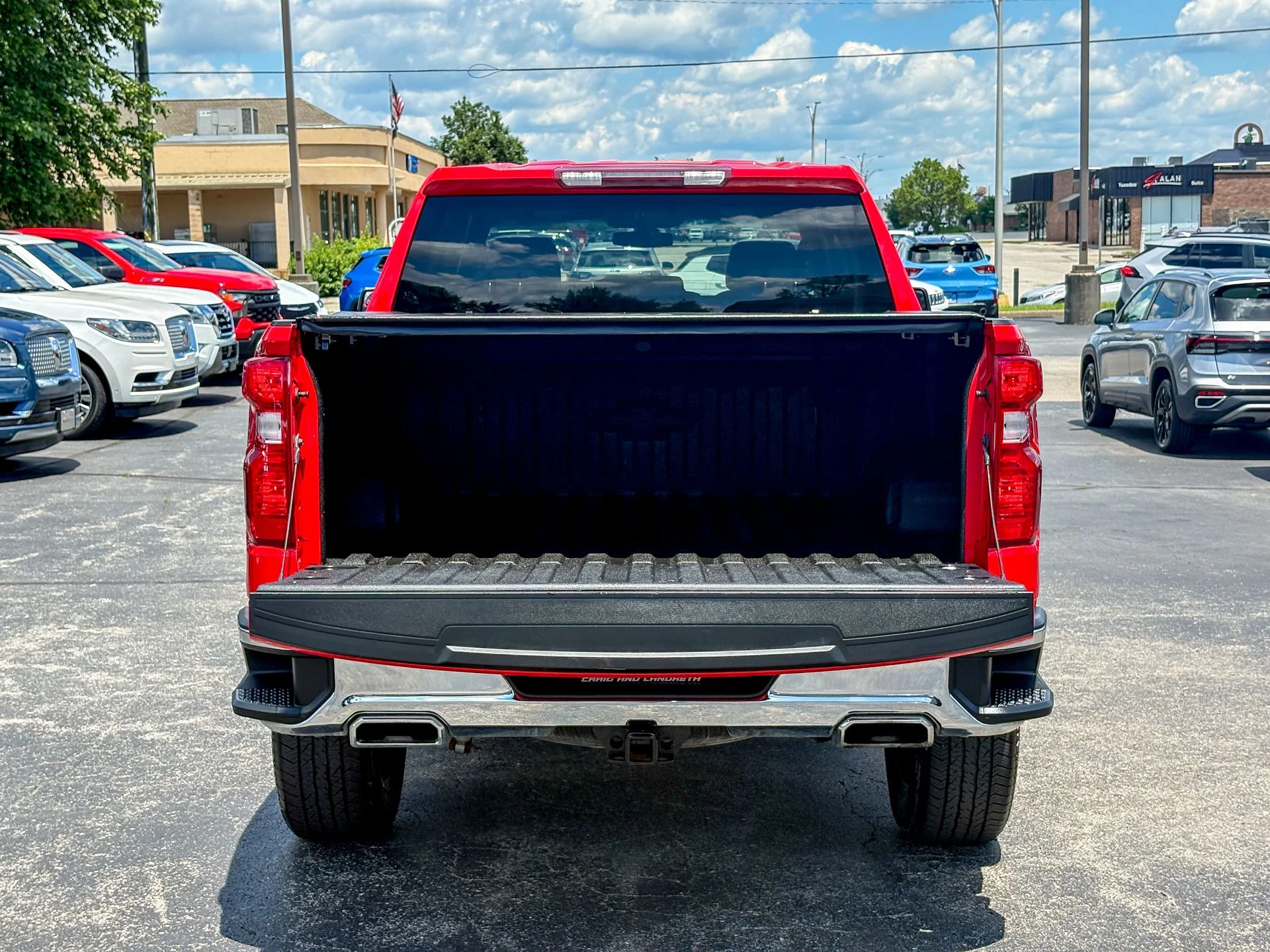 Used 2022 Red Chevrolet LT image 40
