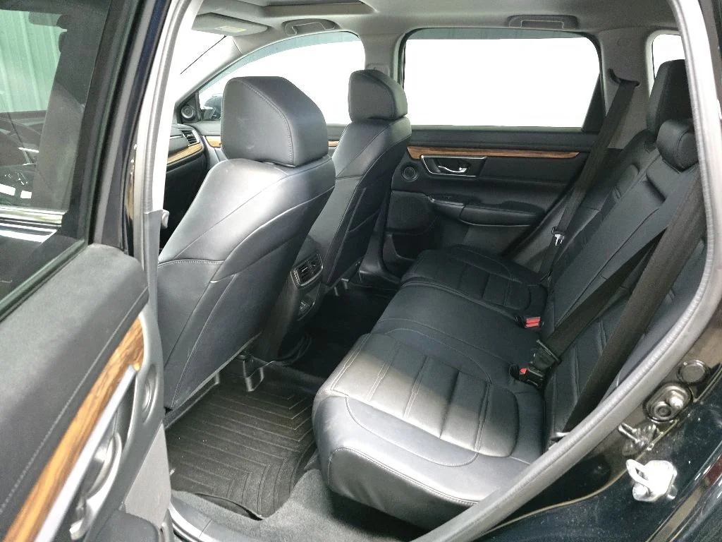 Used 2018 Black Honda Touring image 31