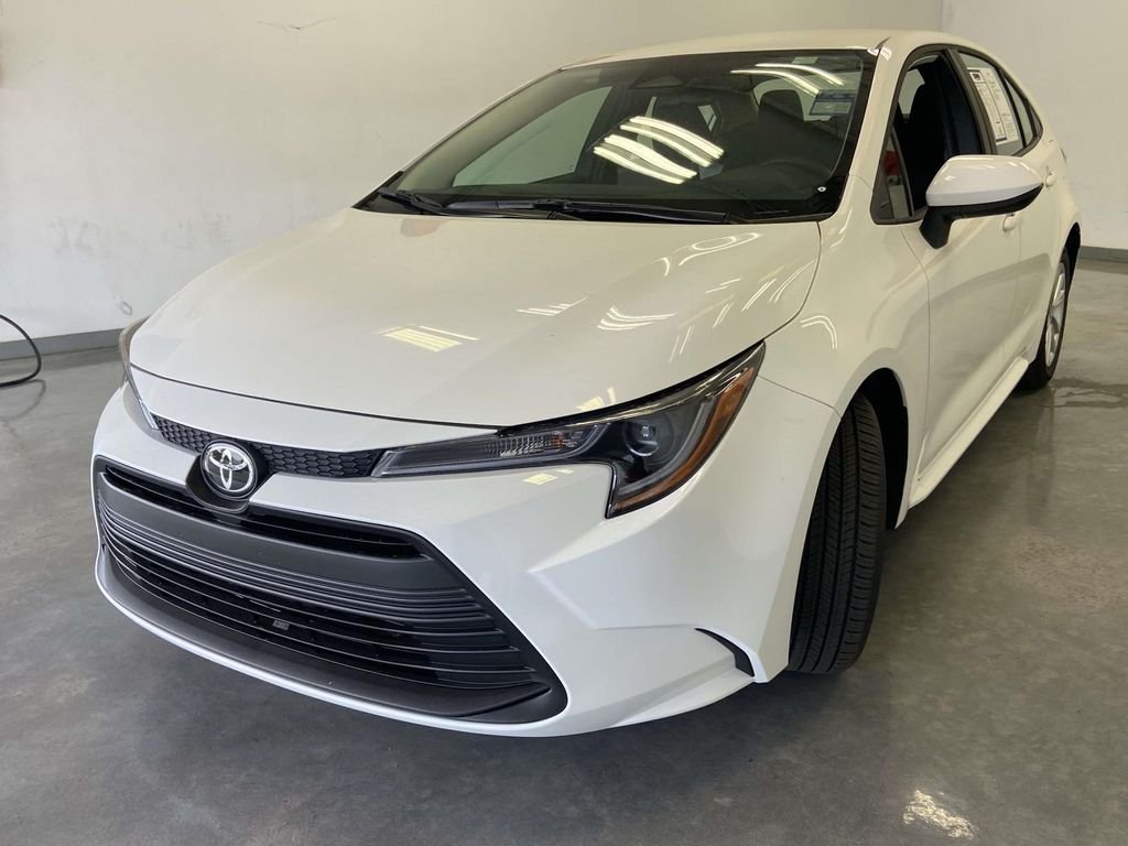 Used 2026 White Toyota LE image 7