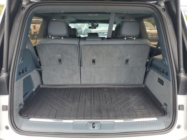 Used 2022 Silver Jeep Series III image 32