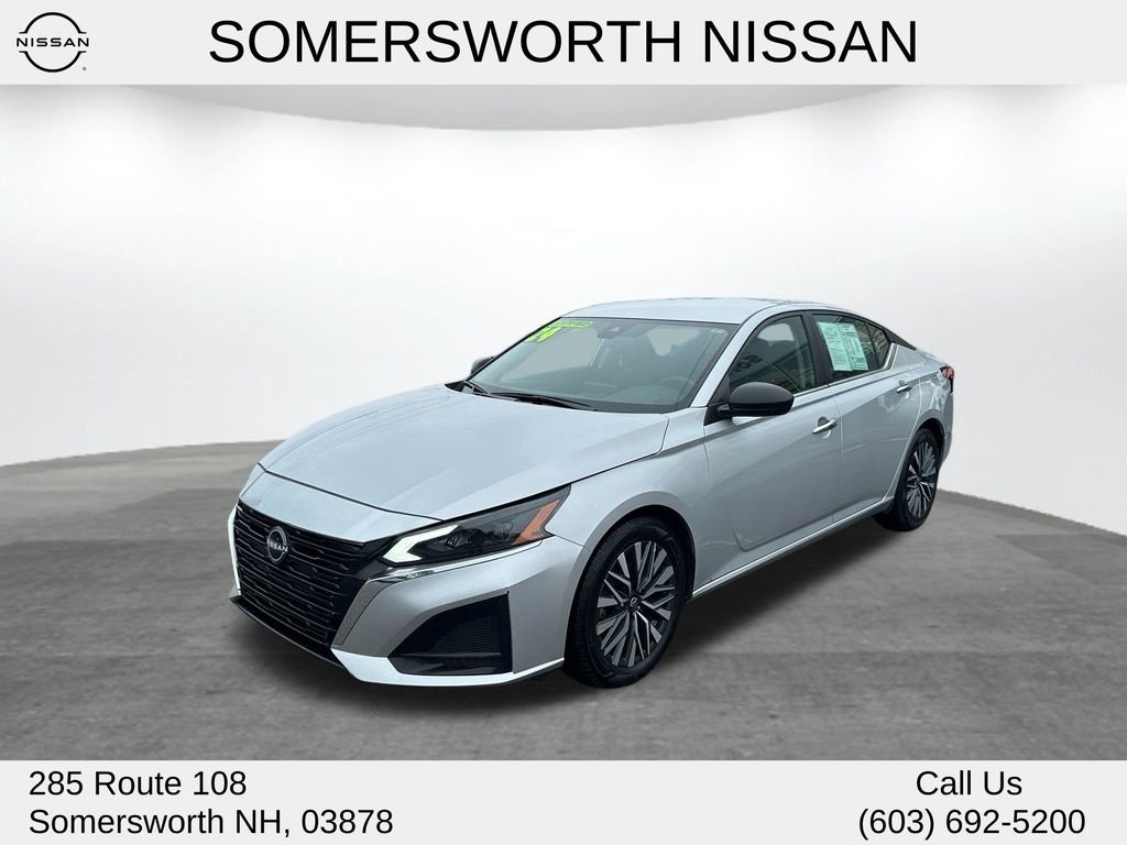 2024 Nissan Altima SV
