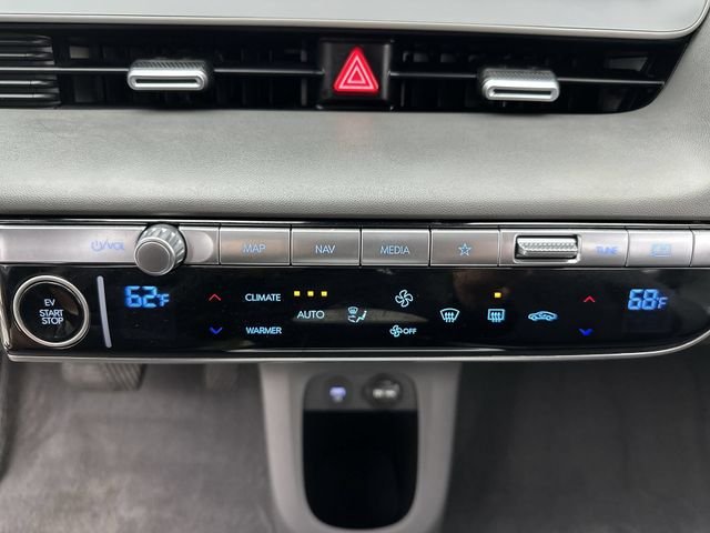 Certified Used 2024 Blue Hyundai SE image 19