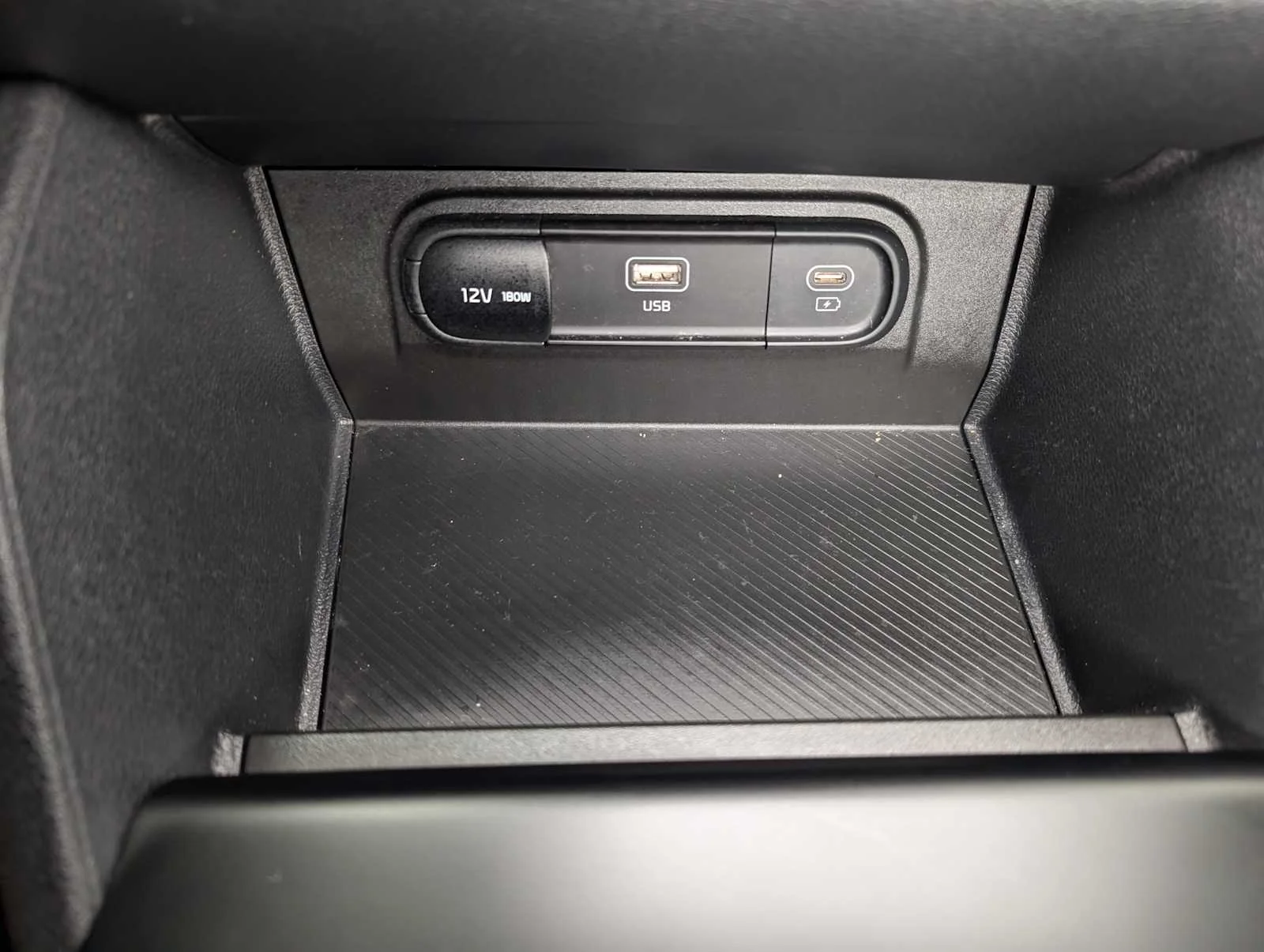 Used 2025 Ebony Black Kia LX image 29