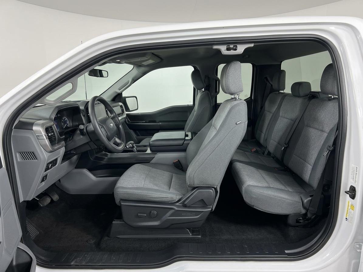 Used 2022 Oxford White Ford XL image 15
