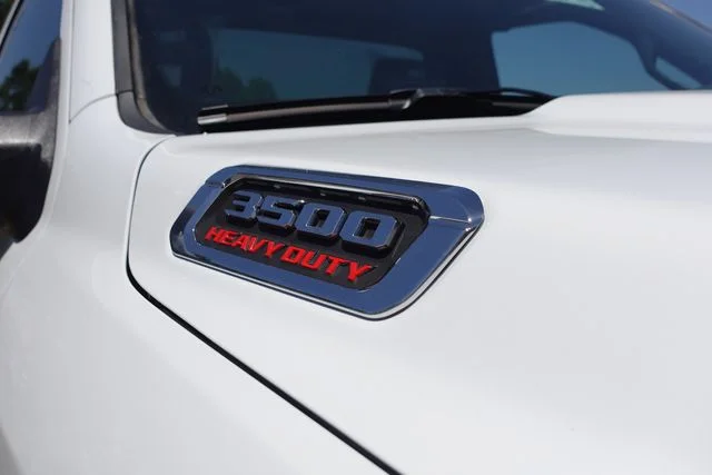2025 RAM 3500 Chassis Tradesman - Photo 6