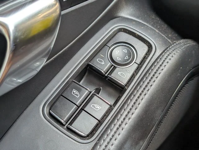 Used 2014 GT Silver Metallic Porsche Turbo S image 20