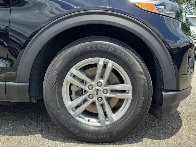 2023 Ford Explorer XLT - Photo 6