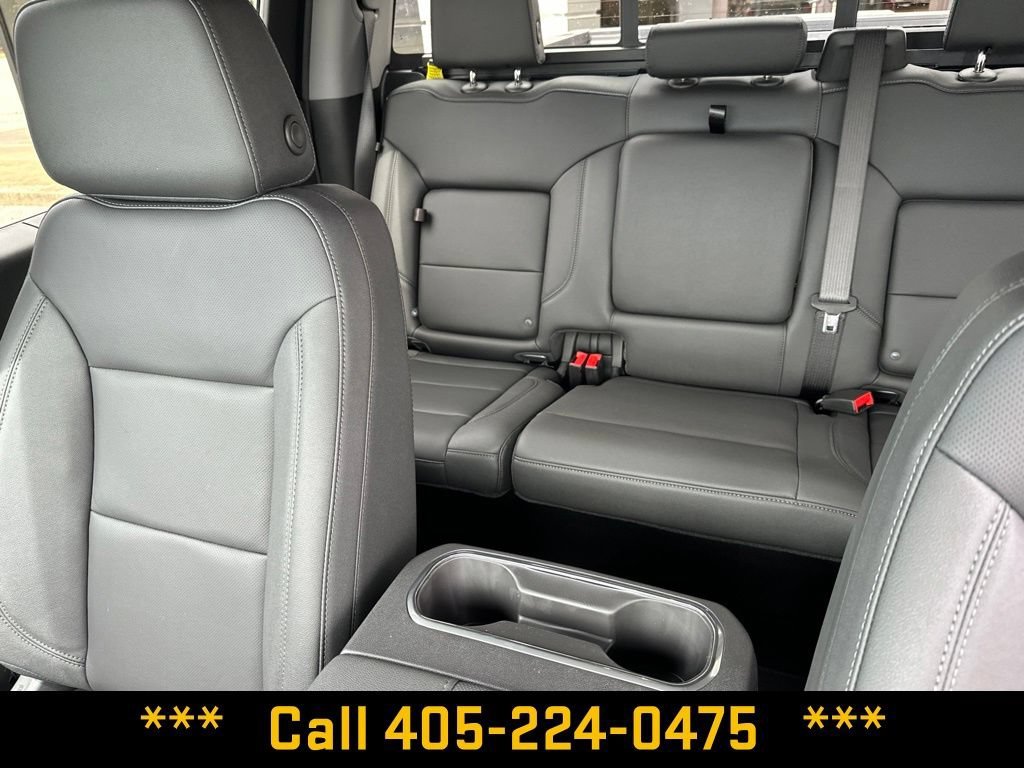 2026 GMC Sierra 1500 SLT - Photo 18