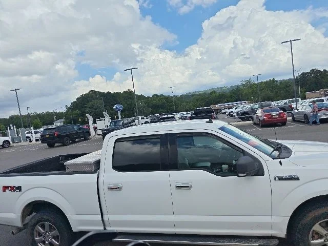 Used 2019 White Ford XLT image 2