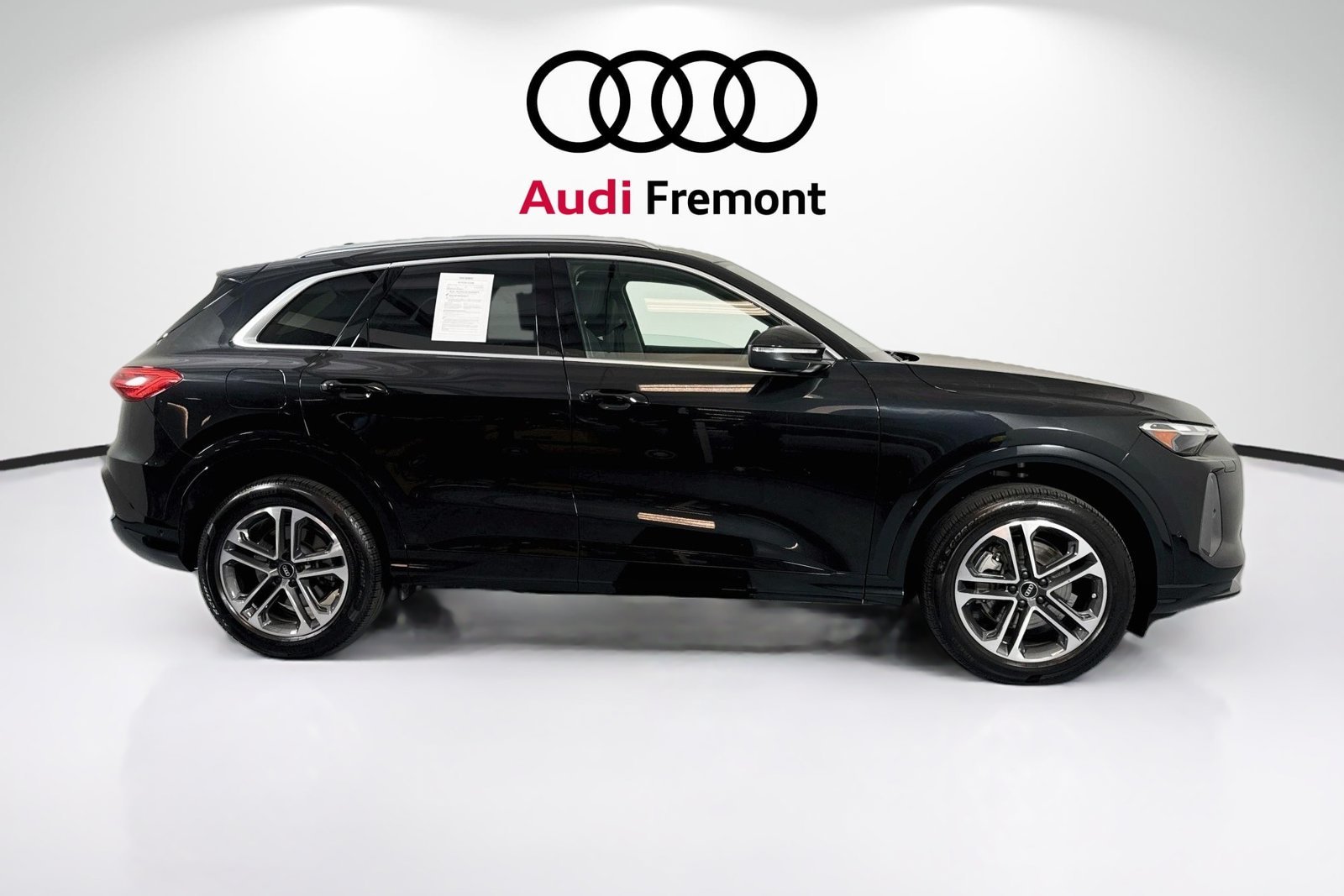 Used 2025 Mythos Black Metallic Audi Premium image 4