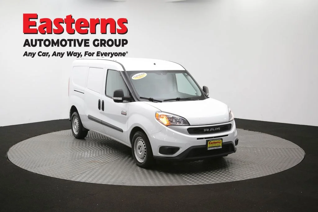 Used 2022 White Ram Base image 47