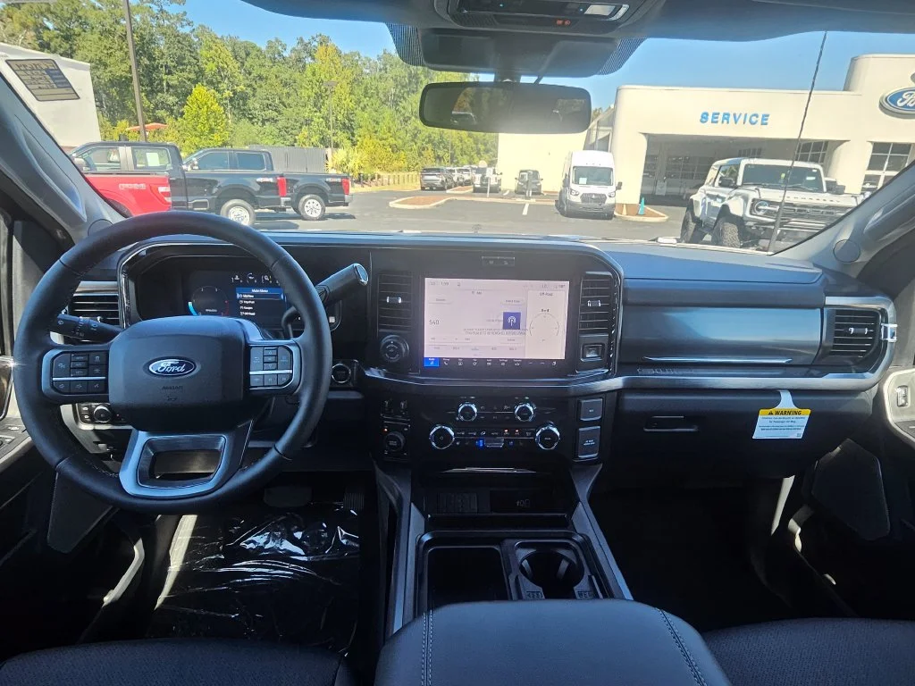 New 2027 Blue Ford Lariat image 6