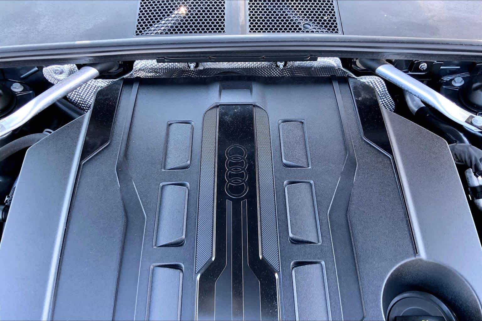 Certified Used 2026 Daytona Gray Pearl Effect Audi Premium Plus image 32
