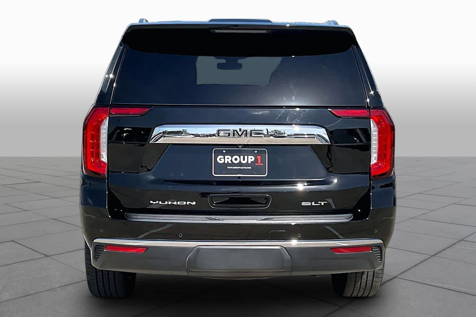 Used 2022 Onyx Black GMC SLT image 5