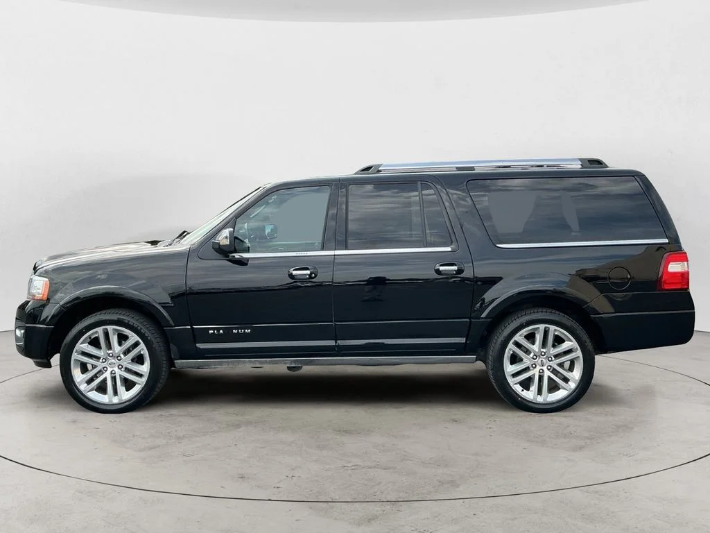Used 2017 Black Ford Platinum image 8