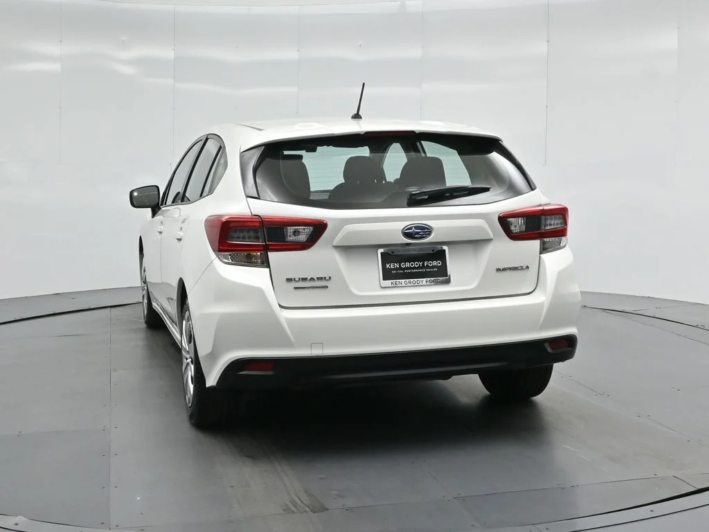 Used 2021 White Subaru Base image 20