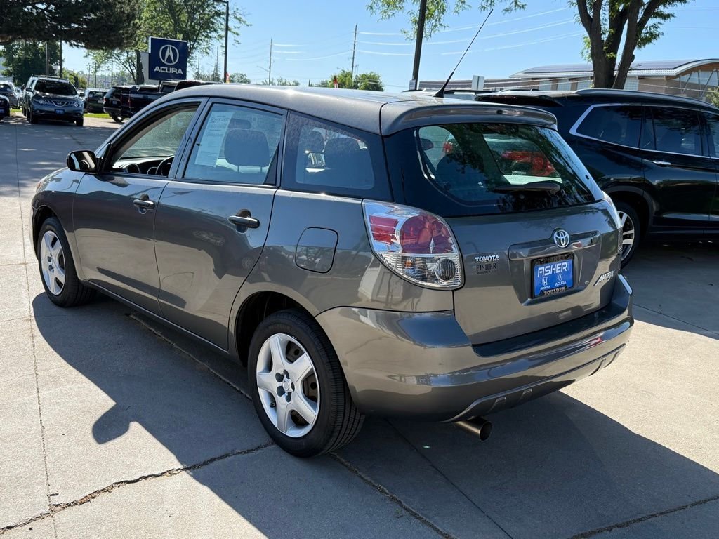 Used 2008 Phantom Gray Pearl Toyota Base image 6
