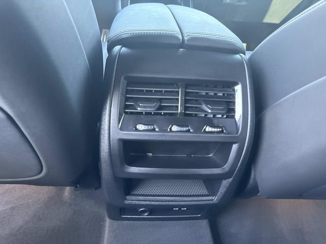Used 2024 Black Sapphire Metallic BMW xDrive40i image 15