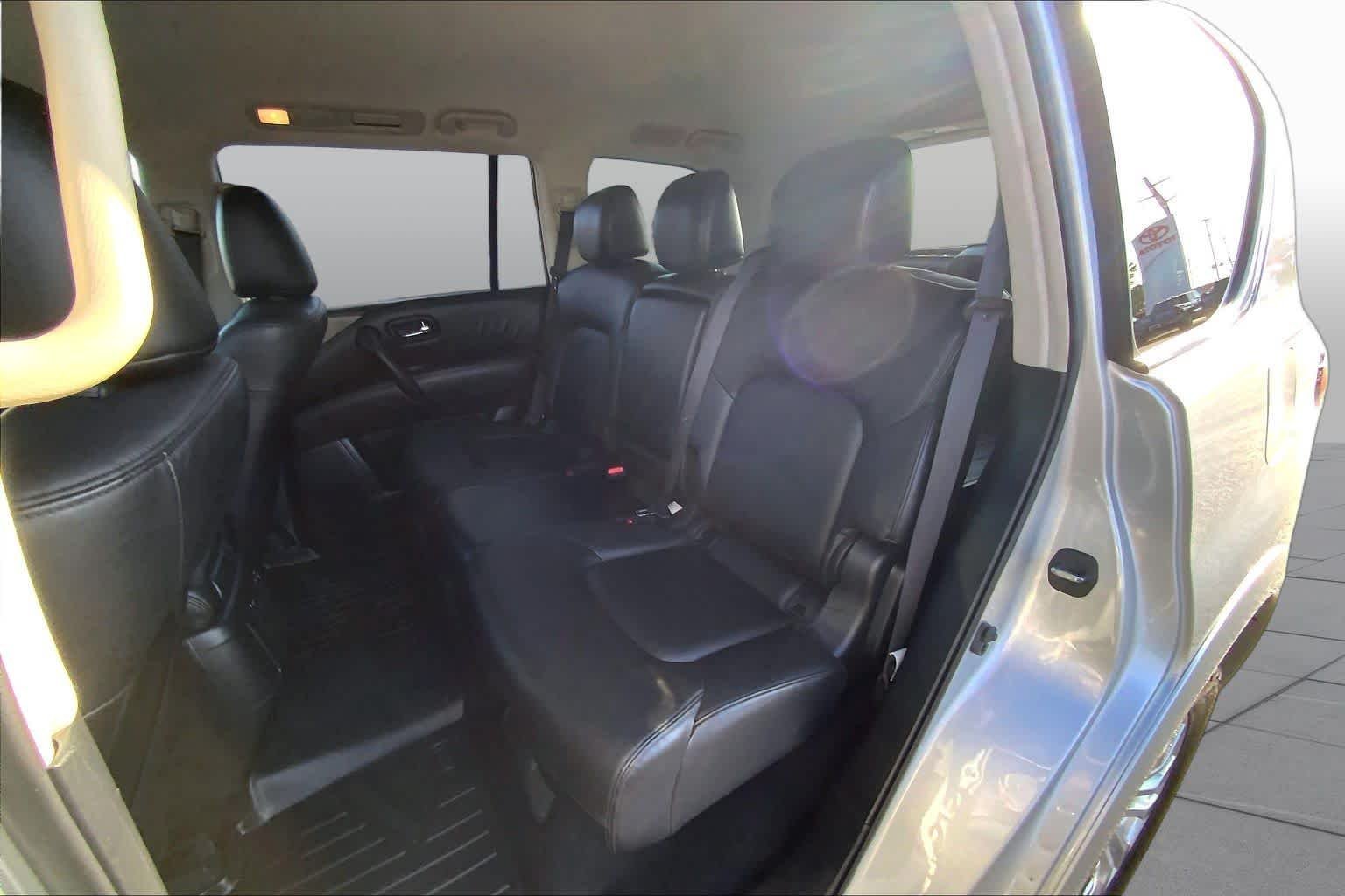 Used 2022 Brilliant Silver Metallic Nissan SV image 41
