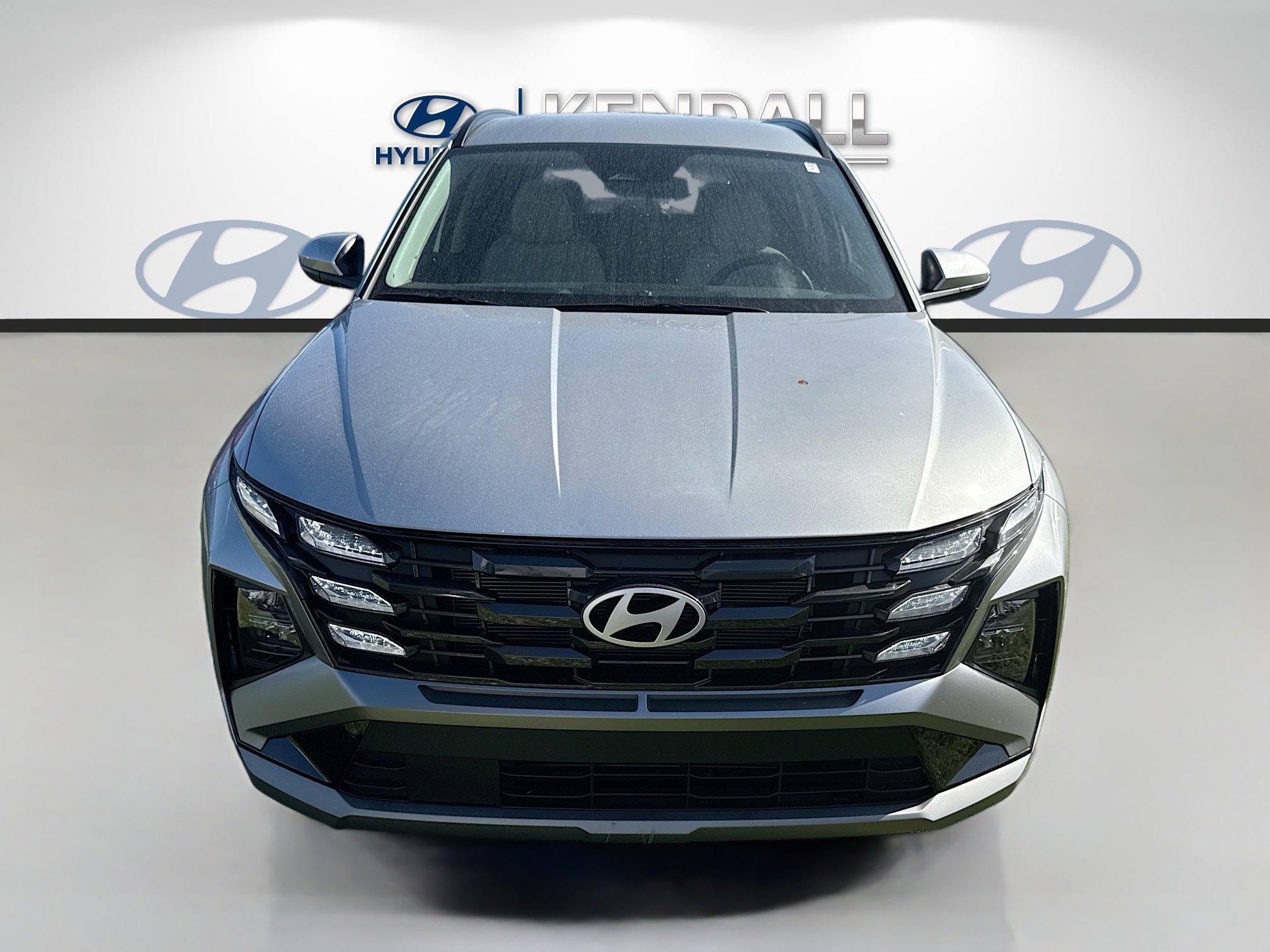 New 2026 Shimmering Silver Hyundai SEL FWD image 27