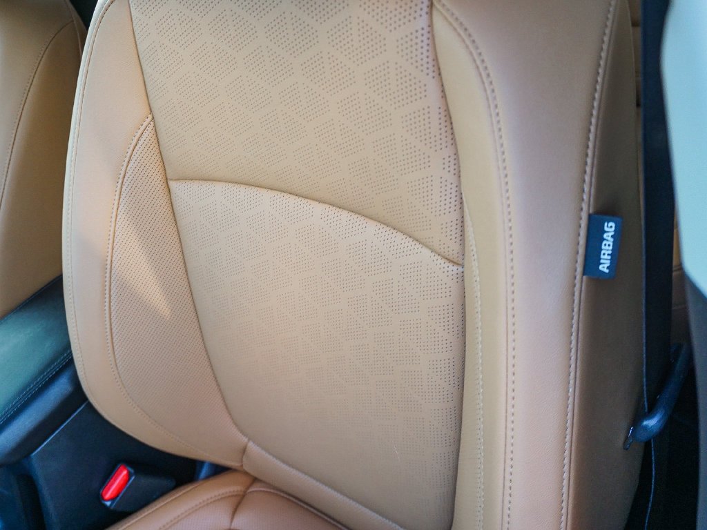 Used 2024 White Kia EX image 21