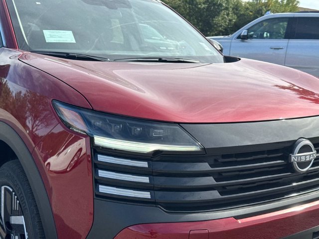 New 2027 Scarlet Ember Tintcoat Nissan SV image 10