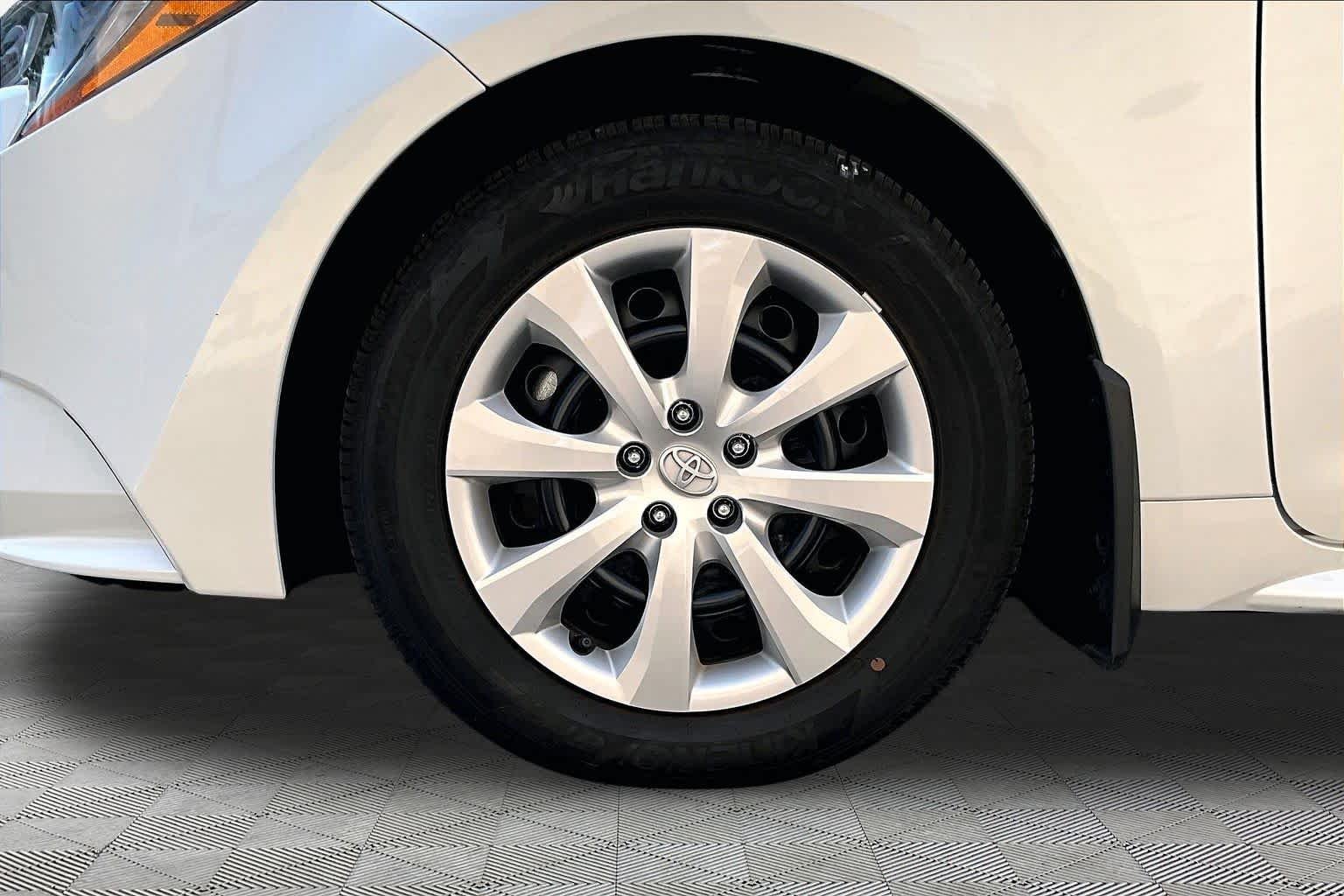 Certified Used 2026 Wind Chill Pearl Toyota LE image 11