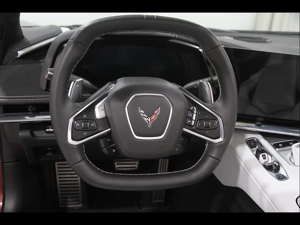 Used 2020 Long Beach Red Metallic Tintcoat Chevrolet Stingray image 9