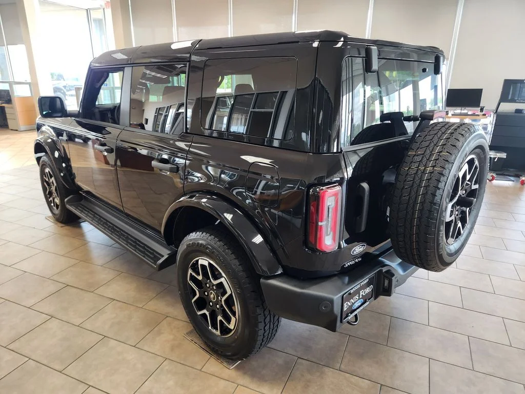 New 2026 Shadow Black Ford Outer Banks® image 3
