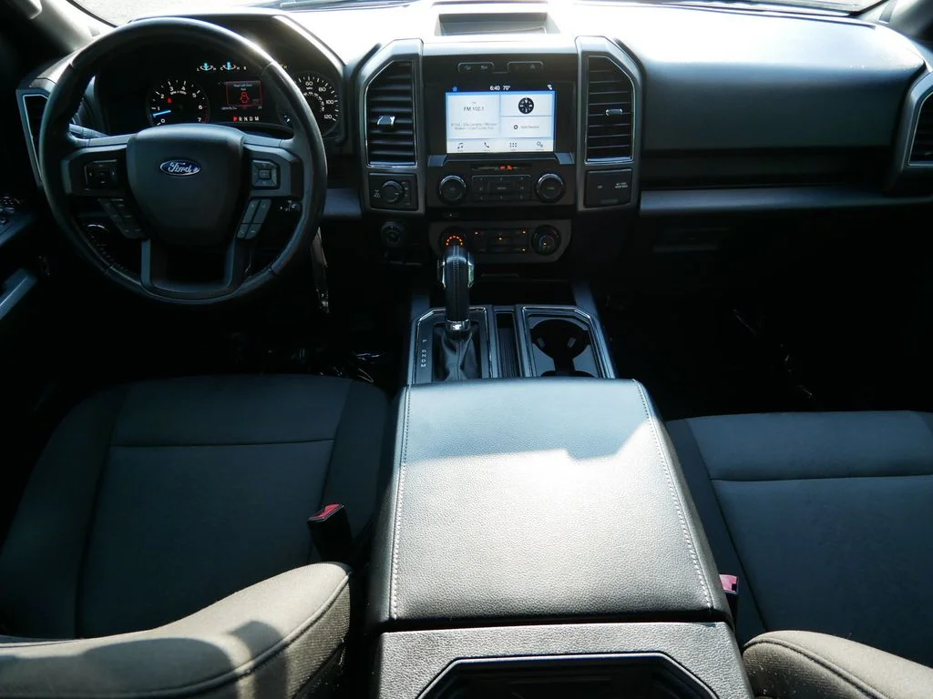 Used 2018  Ford XLT image 13
