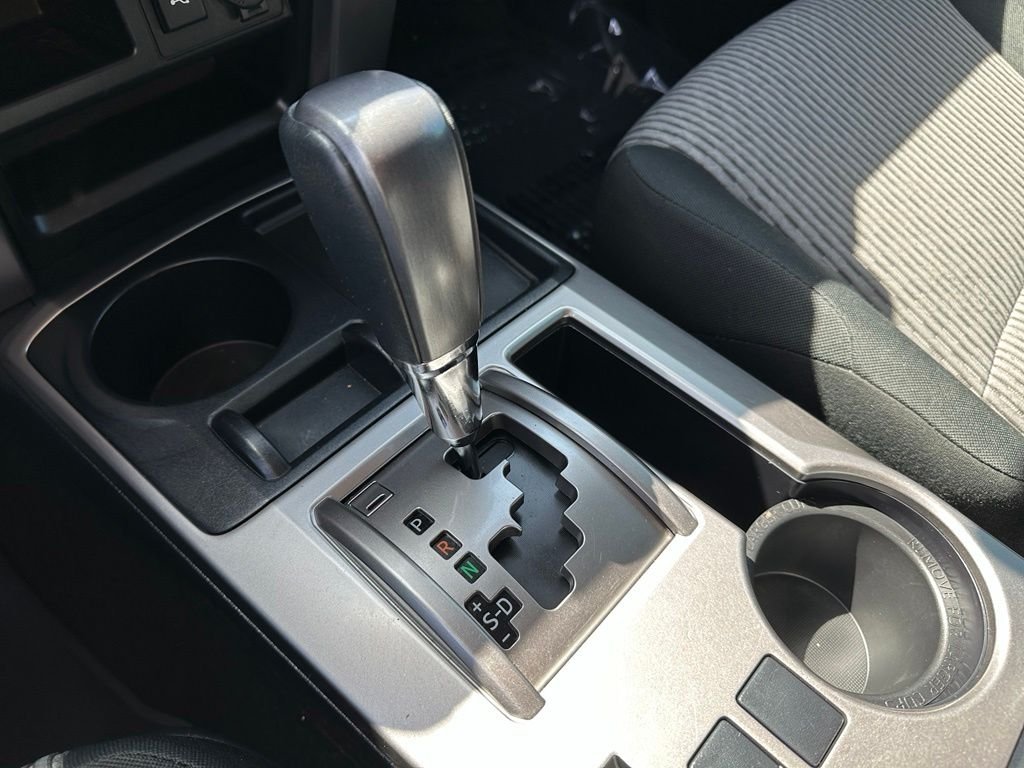 Used 2024  Toyota SR5 image 8