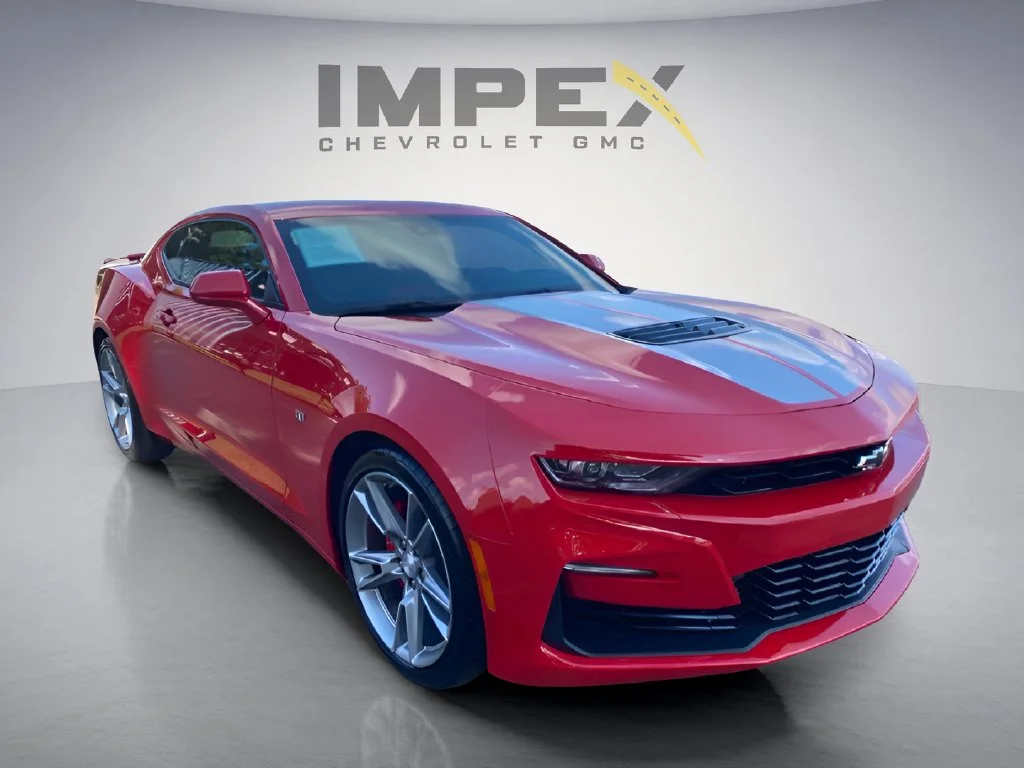 Used 2022 Red Chevrolet SS image 30