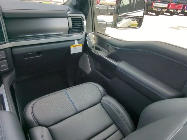 New 2026 Star White Metallic Tri-Coat Ford F-450® Platinum® image 17
