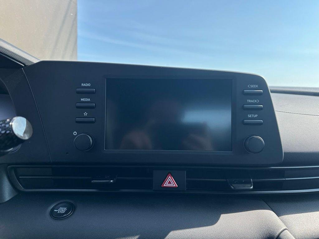 New 2026 Black Hyundai SEL Sport Premium image 21