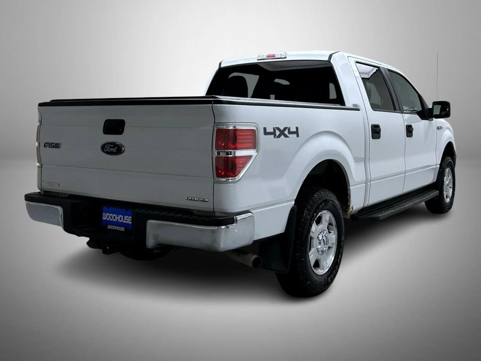Used 2013 White Ford XLT image 5