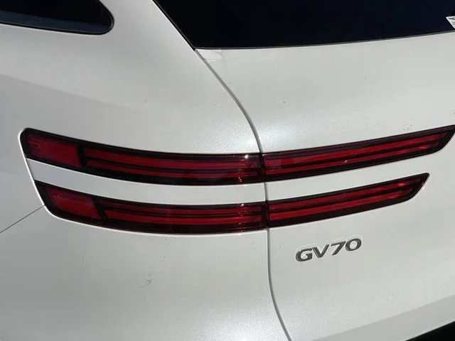 Used 2026 White Genesis 3.5T Sport Advanced image 14