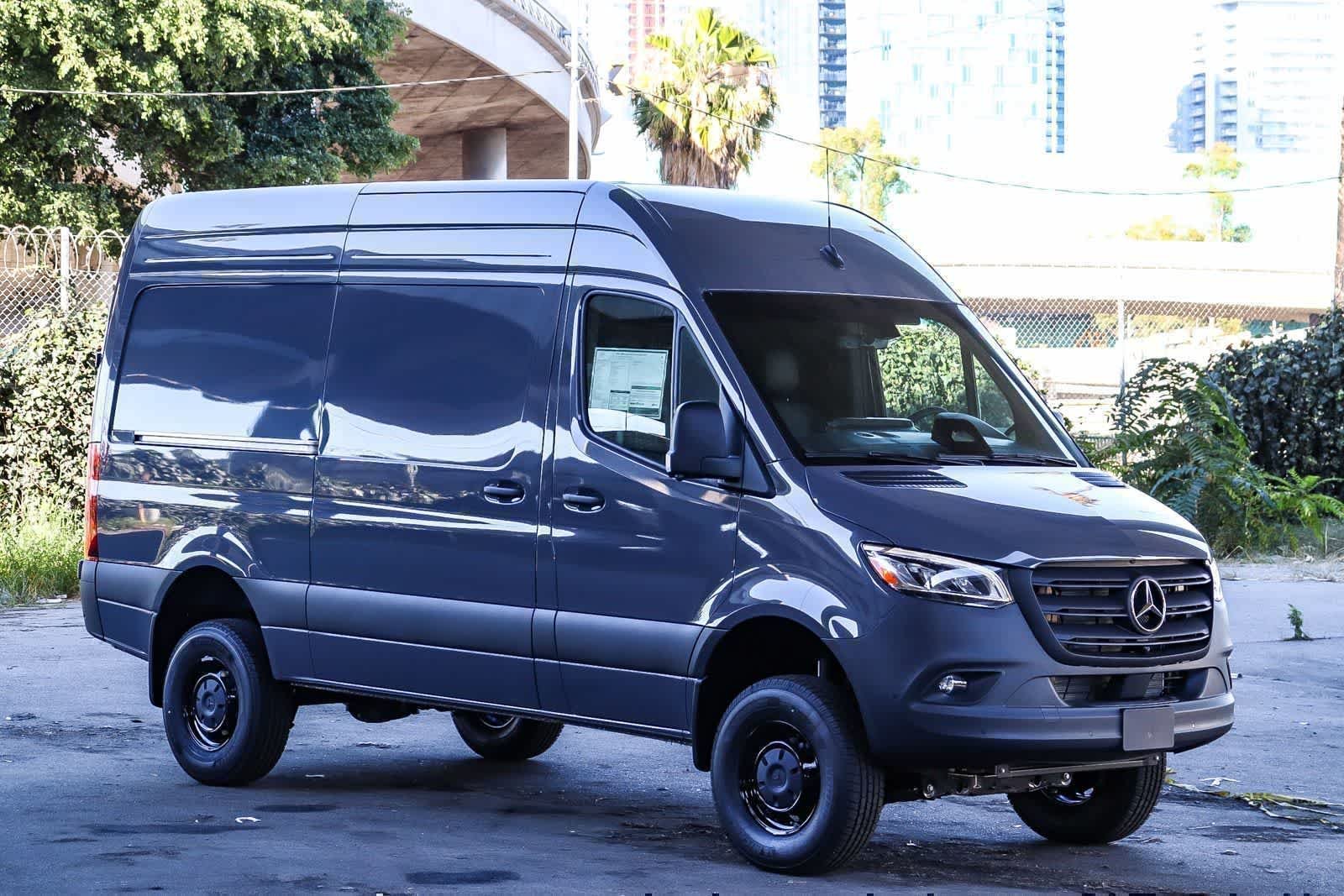 New 2026 Graphite Gray Mercedes-Benz Cargo 144WB High Roof AWD 2.0L I4 Diesel Turbo HO image 3