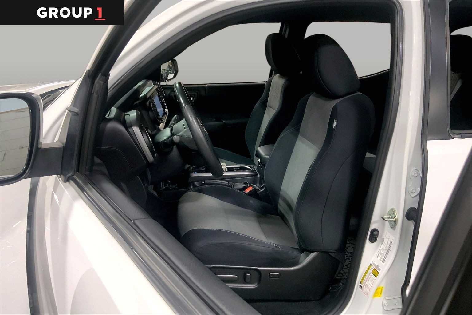 Certified Used 2020 Super White Toyota TRD Off Road image 15