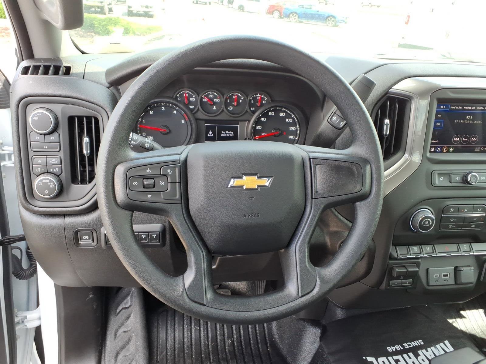 New 2026 Summit White Chevrolet Work Truck image 5