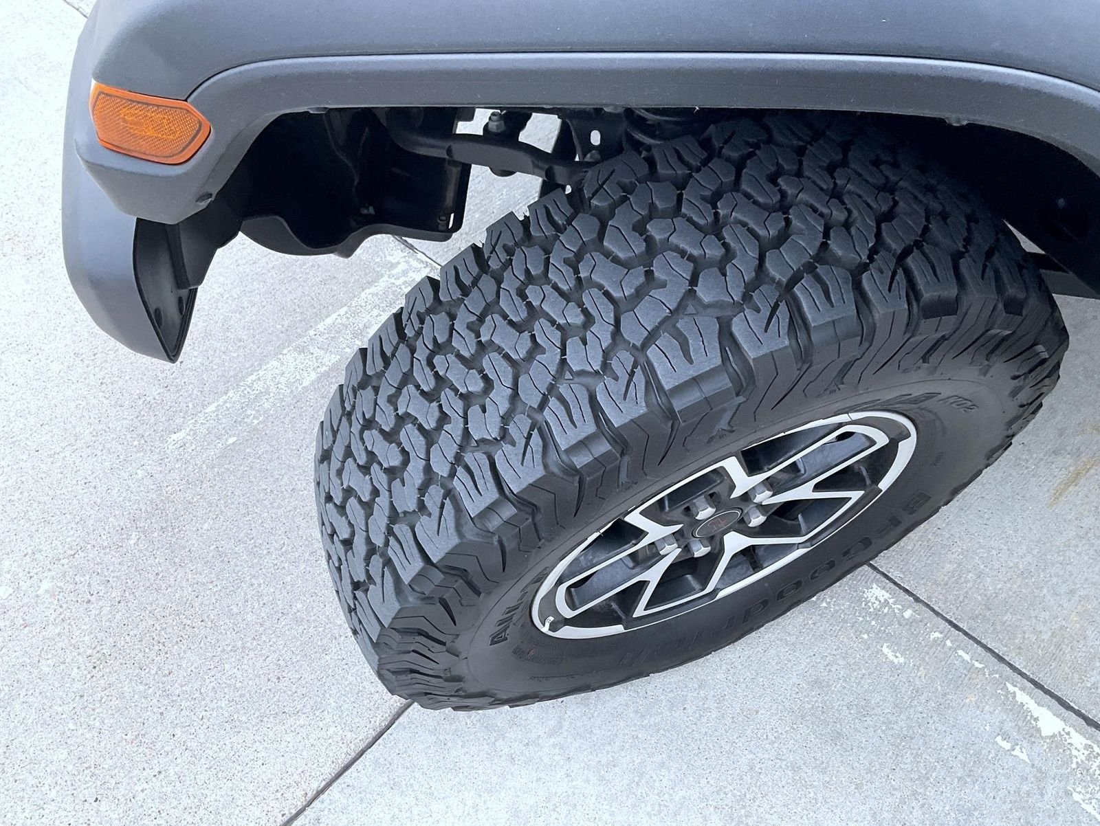 Used 2025 White Jeep Rubicon image 23