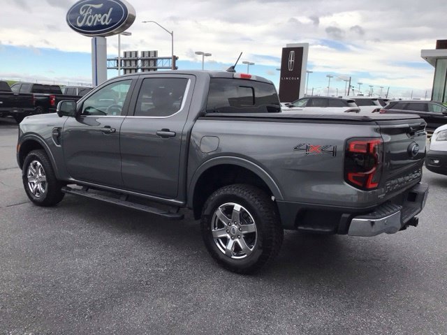 Certified Used 2025 Carbonized Gray Metallic Ford Lariat image 5