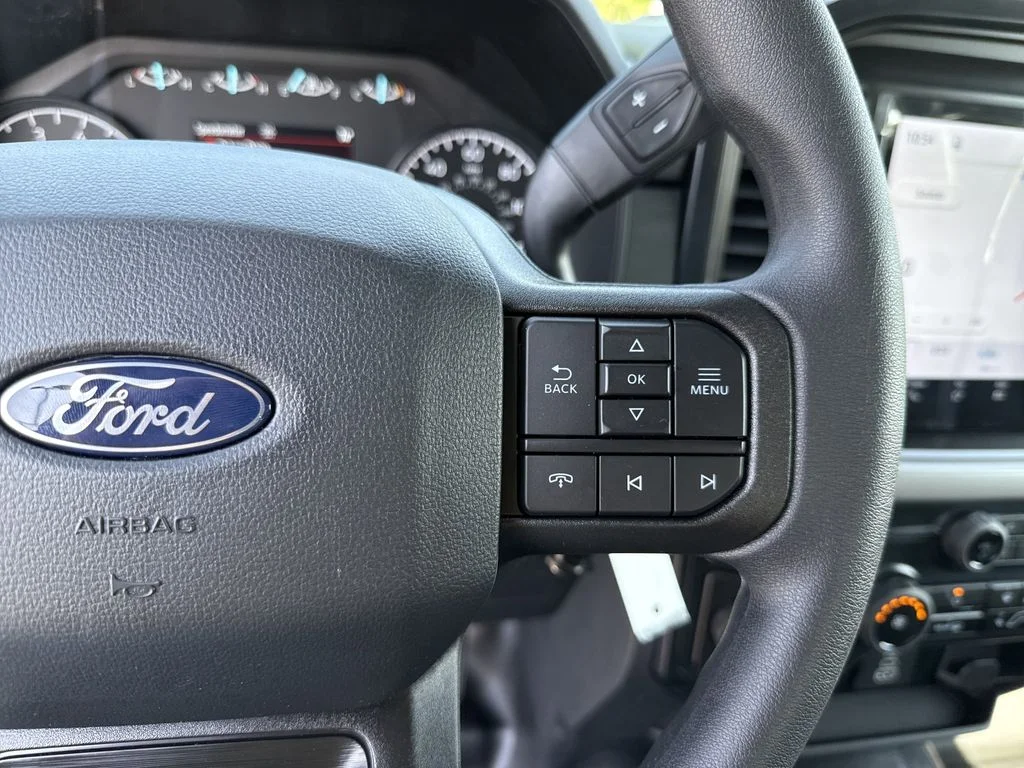 New 2026 Gray Ford XL image 25