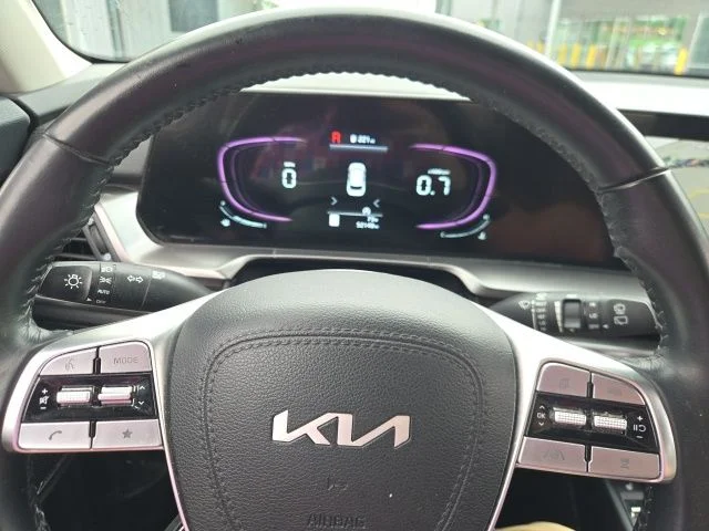 Used 2024 Gray Kia S image 17
