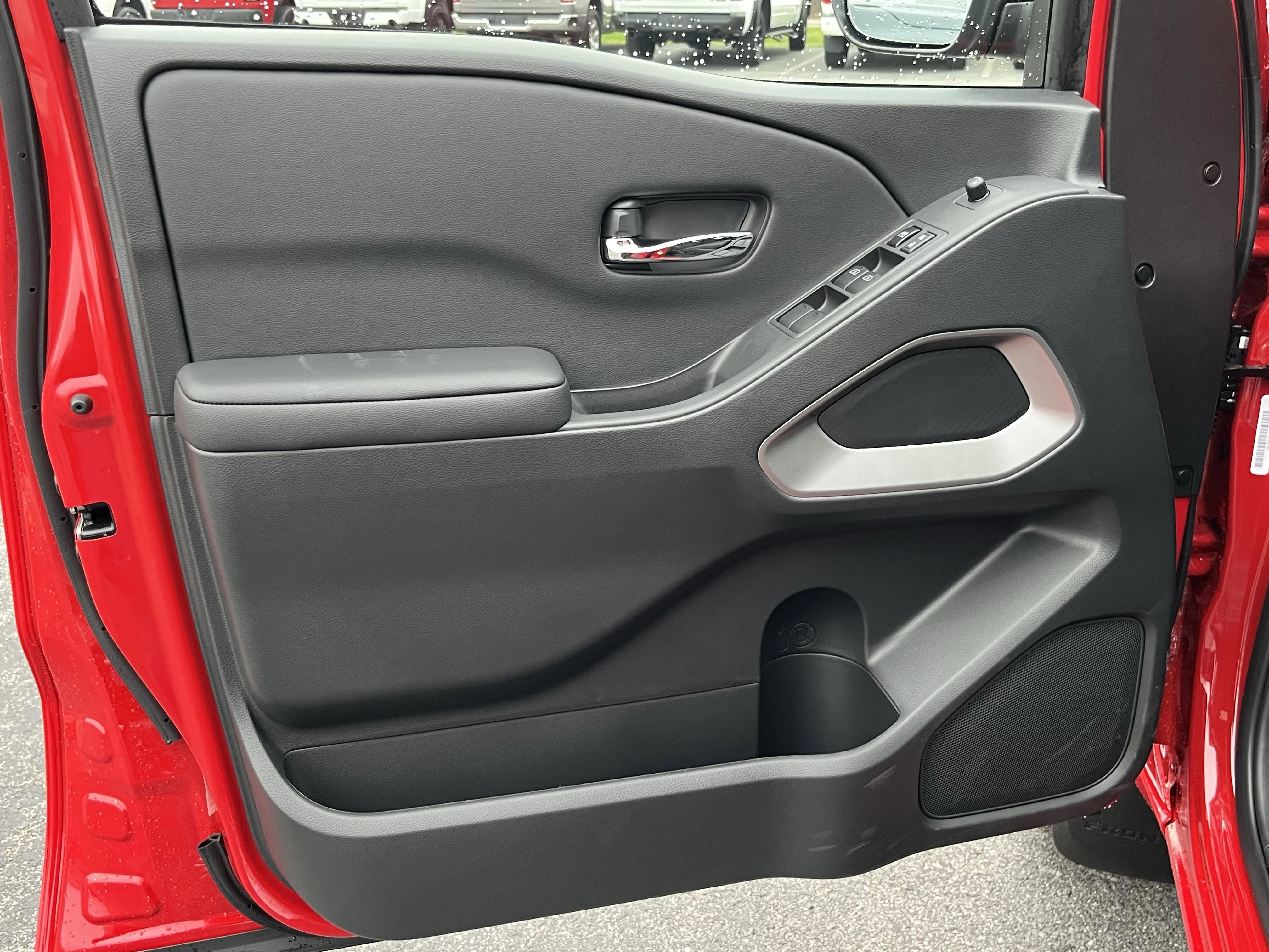 2026 Nissan Frontier SV - Photo 13