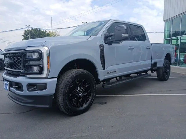 New 2026 Gray Ford Lariat image 7