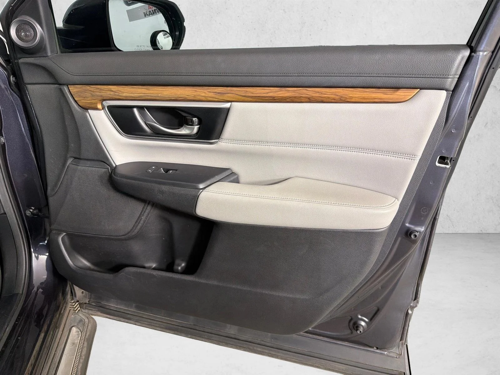 Used 2019 Silver Honda Touring image 16