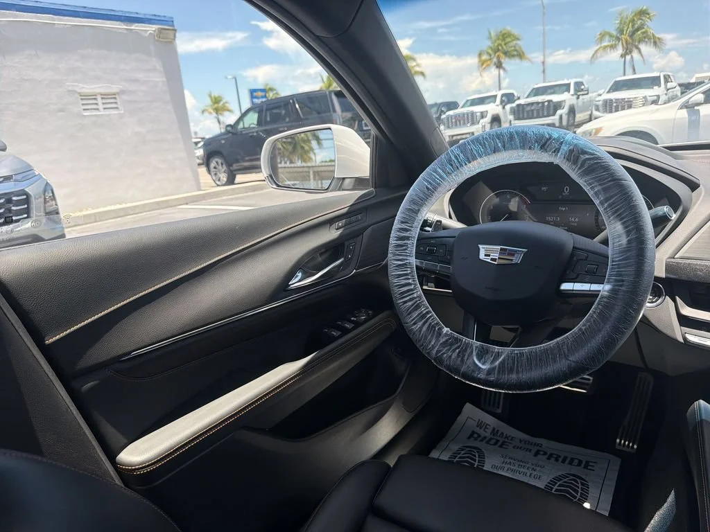 Used 2024 Crystal White Tricoat Cadillac Sport image 15